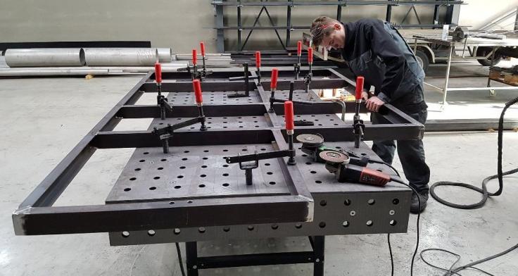 Ontwerpen en plaatsen bordes waterzuivering